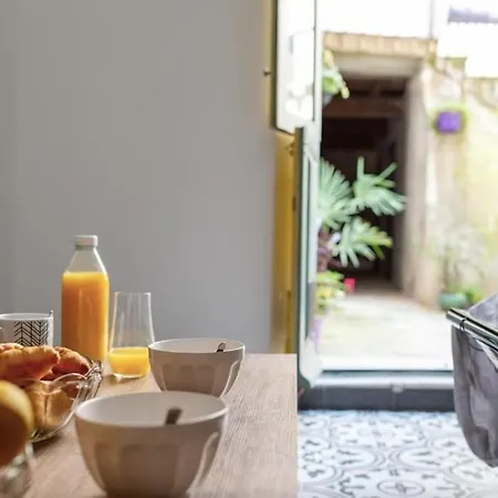 Apartment Chez Augustin, En Plein Coeur De